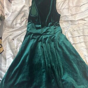 Gorgeous Speechless Juniors Green Velvet Party Dress - XS